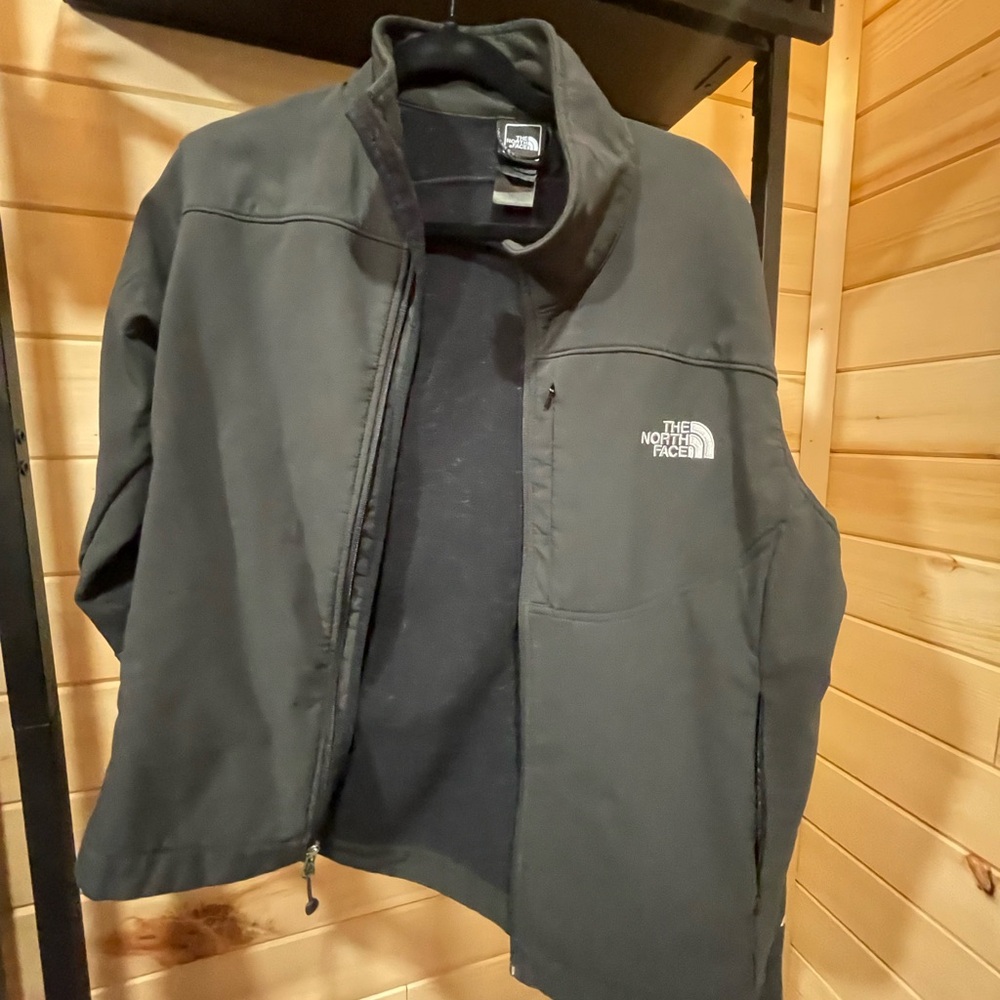 The North Face Men's Dark Gray Performance Jacket